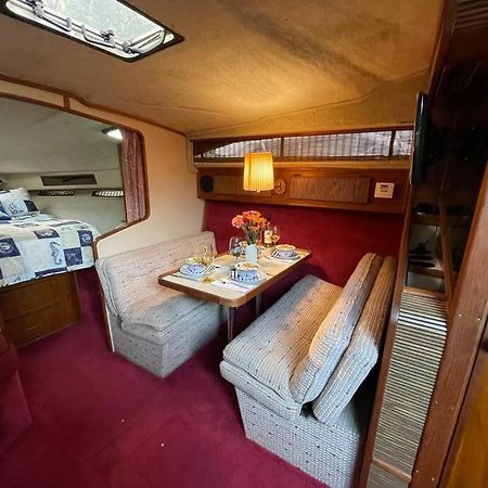 Private Yacht On Catskill Creek Екстериор снимка